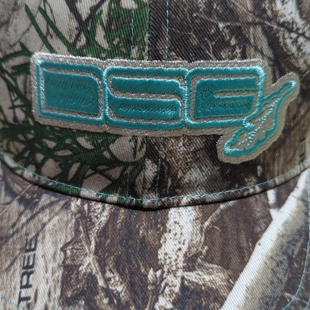 Camouflage  REALTREE Baseball Cap with DSG Logo/STICKER..NWT!! - Picture 9 of 10